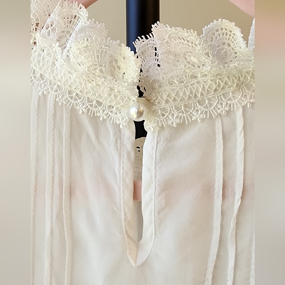 Anthropologie Cream Lace Blouse - Picture 4 of 5